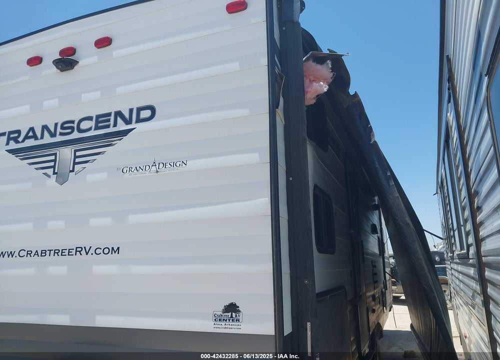 2019 GRAND DESIGN TRANSCEND VIN: 573TT3220K8801335