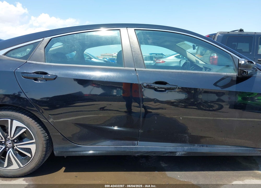 2016 HONDA CIVIC VIN: 2HGFC1F3XGH645173