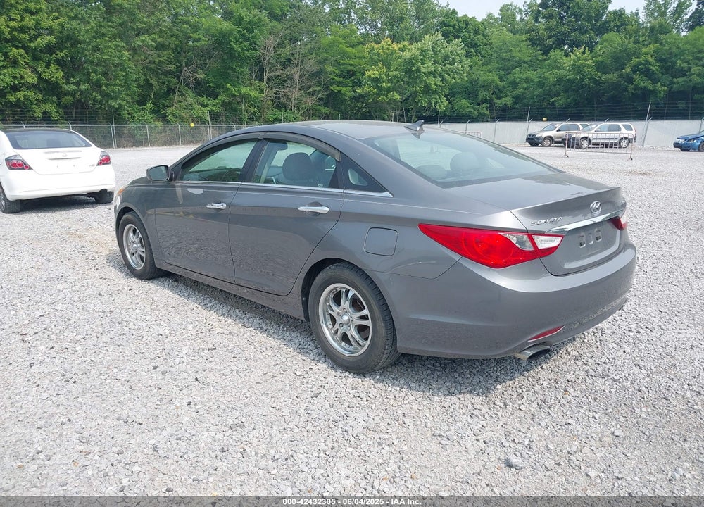 2011 HYUNDAI SONATA VIN: 5NPEC4AB6BH265810