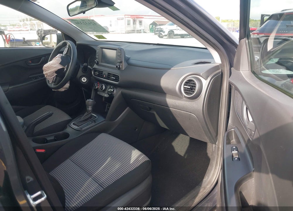 2021 HYUNDAI KONA SE VIN: KM8K12AA5MU734488