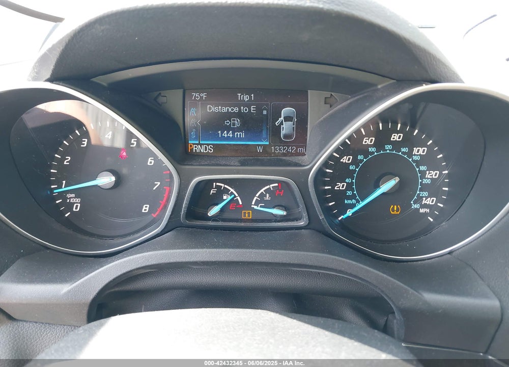 2015 FORD ESCAPE TITANIUM VIN: 1FMCU9J93FUB28037