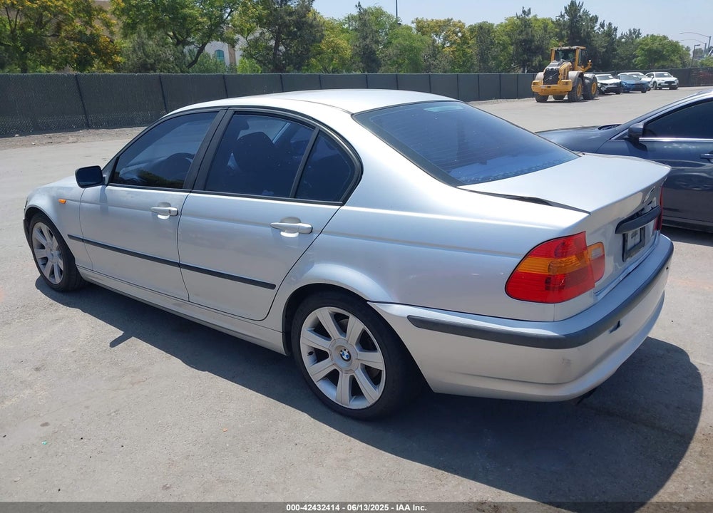 2002 BMW 325I VIN: WBAET37402NG74761
