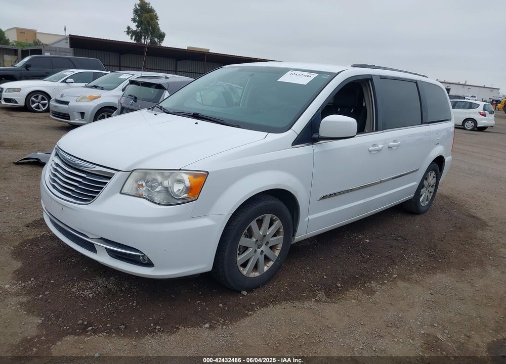 2015 CHRYSLER TOWN & COUNTRY VIN: 2C4RC1BG9FR594438