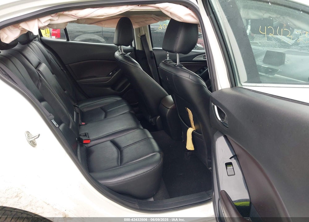 2018 MAZDA MAZDA3 VIN: 3MZBN1V36JM209936