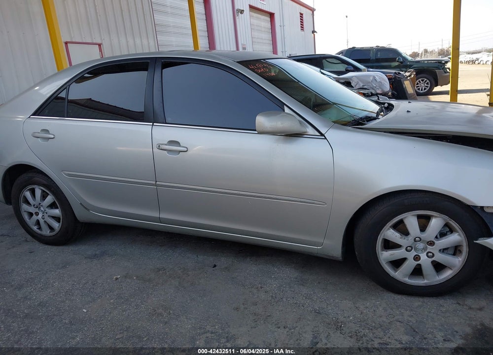 2002 TOYOTA CAMRY VIN: 4T1BF30K22U031400
