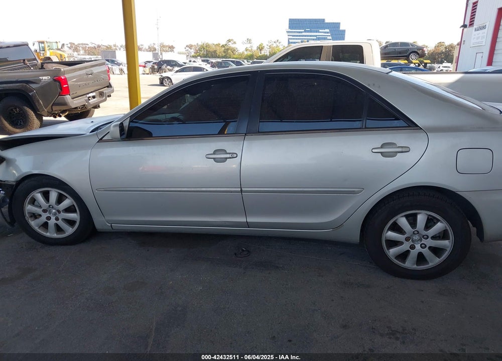 2002 TOYOTA CAMRY VIN: 4T1BF30K22U031400