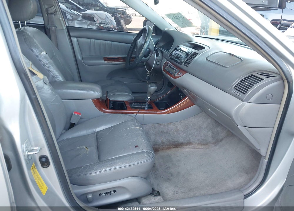 2002 TOYOTA CAMRY VIN: 4T1BF30K22U031400