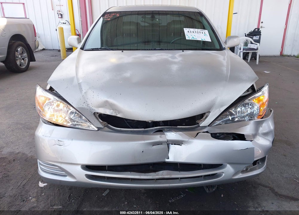 2002 TOYOTA CAMRY VIN: 4T1BF30K22U031400