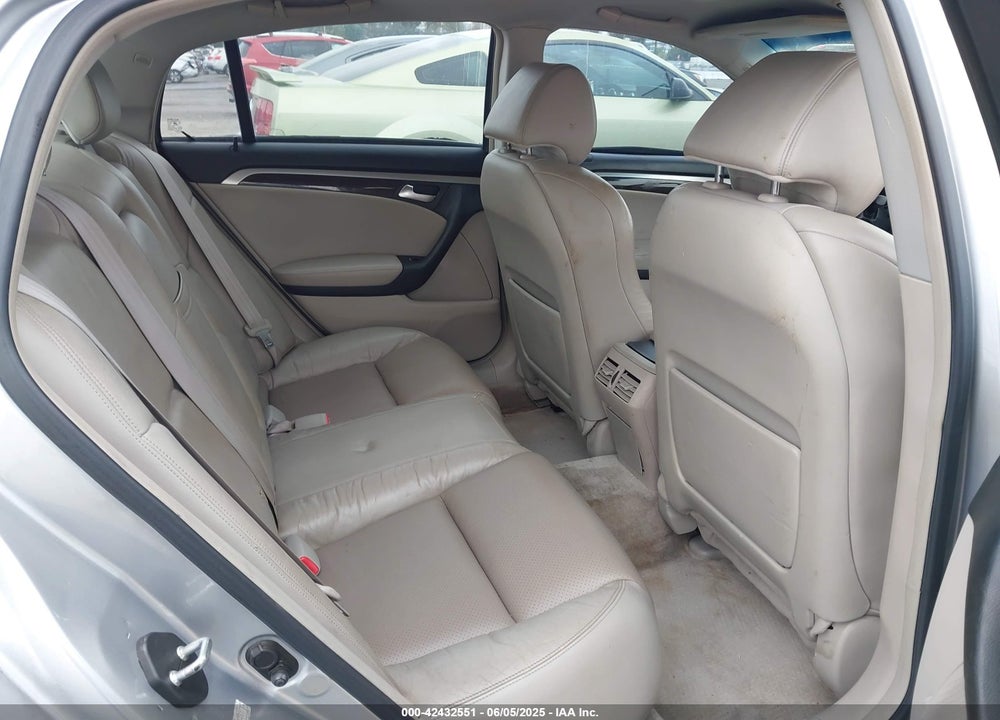 2007 ACURA TL 3.2 VIN: 19UUA66207A025447