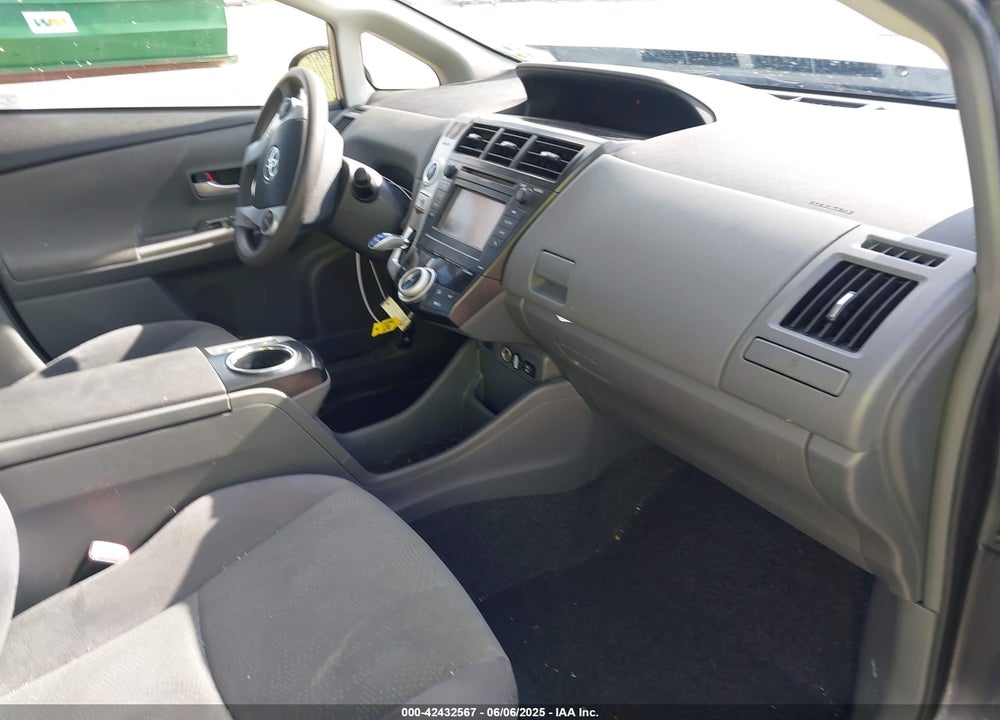 2014 TOYOTA PRIUS V VIN: JTDZN3EU9E3290637
