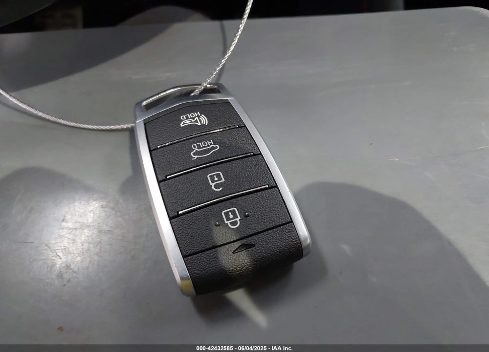 2019 GENESIS G70 2.0T ADVANCED VIN: KMTG44LA2KU025977