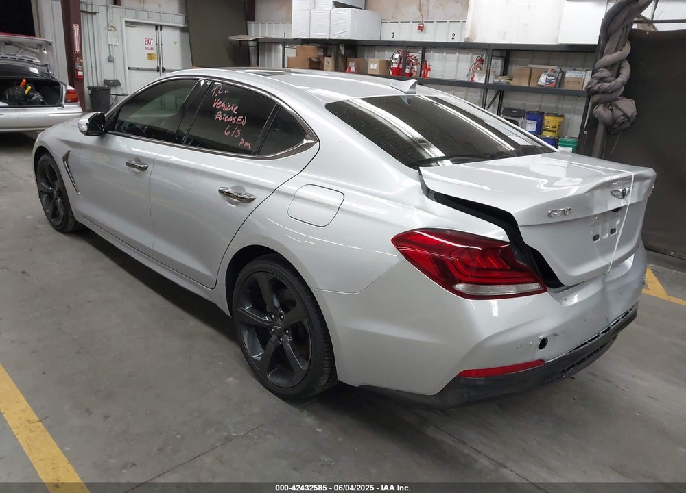 2019 GENESIS G70 2.0T ADVANCED VIN: KMTG44LA2KU025977