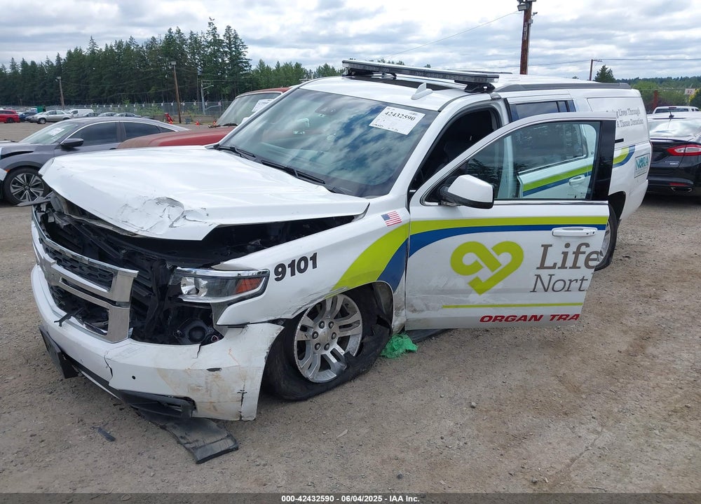 2019 CHEVROLET SUBURBAN VIN: 1GNSKHKC2KR213286