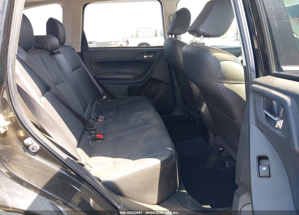 2014 SUBARU FORESTER 2.5I LIMITED VIN: JF2SJAJC9EH461423