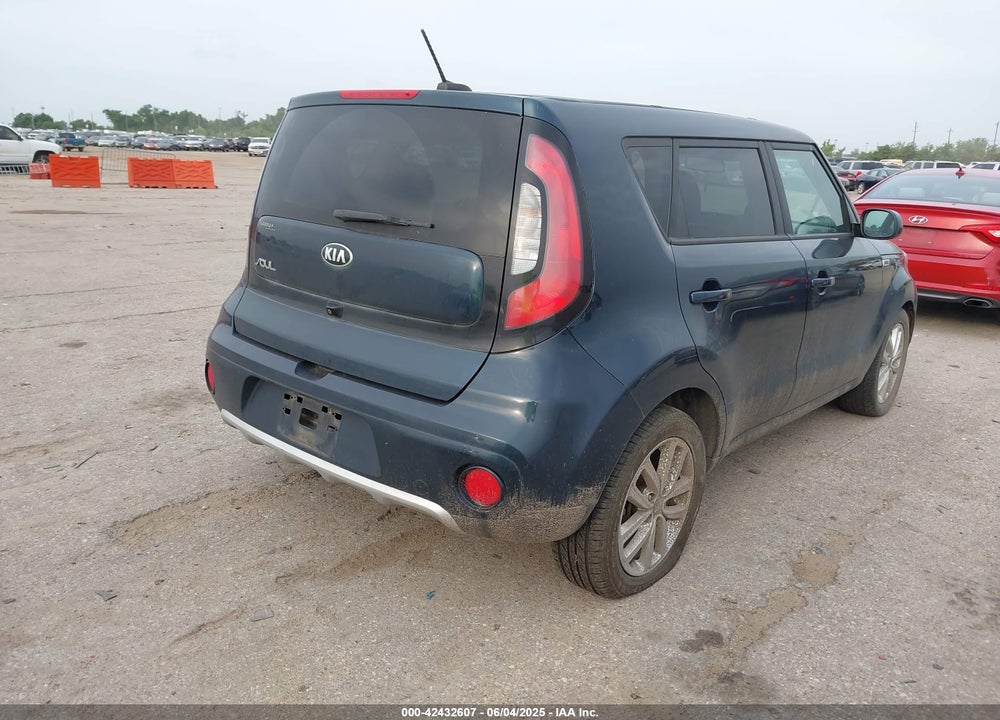 2018 KIA SOUL VIN: KNDJP3A52J7600216