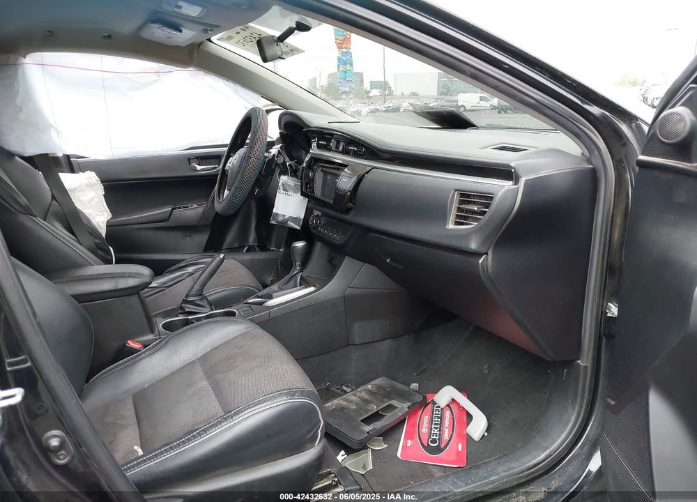2015 TOYOTA COROLLA S PLUS VIN: 5YFBURHE1FP225026