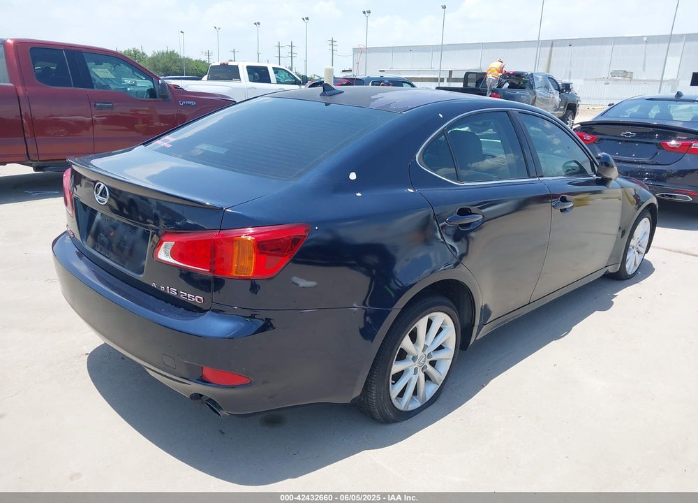 2009 LEXUS IS 250 VIN: JTHCK262195028996