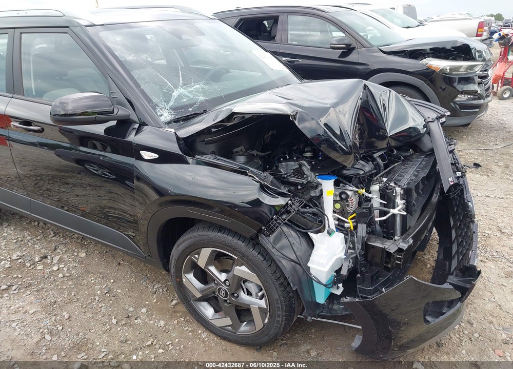 2025 HYUNDAI VENUE SEL VIN: KMHRC8A36SU378028