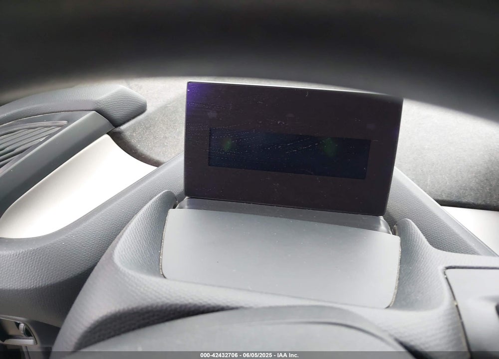 2017 BMW I3 94 AH VIN: WBY1Z6C38HV548747