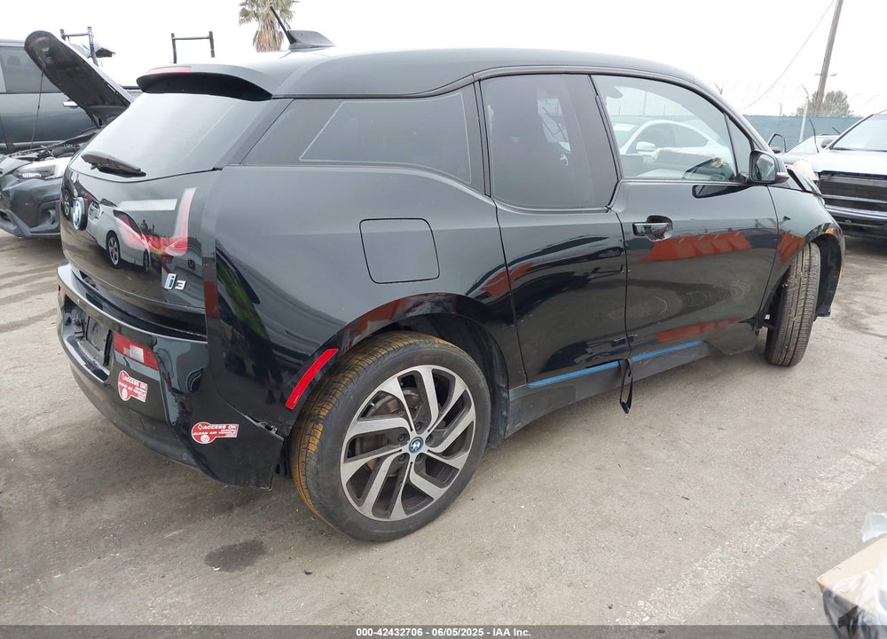 2017 BMW I3 94 AH VIN: WBY1Z6C38HV548747