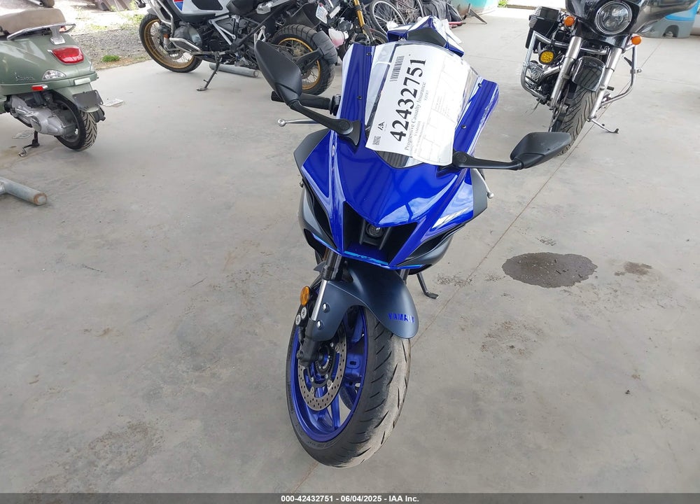 2022 YAMAHA YZFR7 VIN: JYARM38E2NA000673