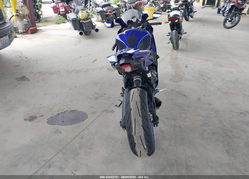 2022 YAMAHA YZFR7 VIN: JYARM38E2NA000673