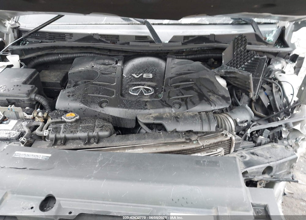 2015 INFINITI QX80 VIN: JN8AZ2NEXF9086811