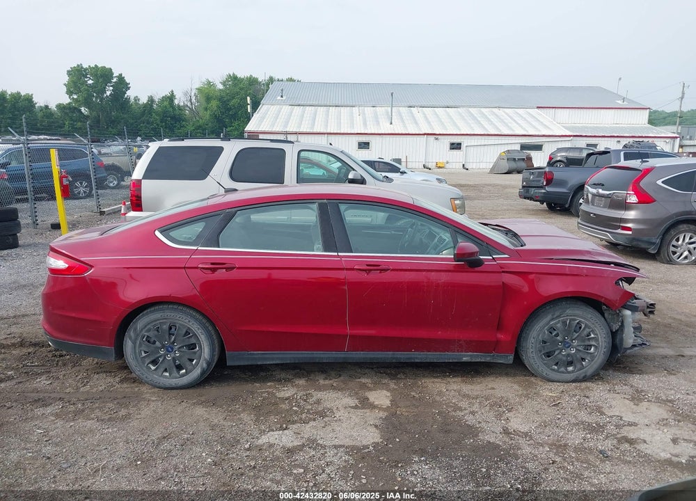 2014 FORD FUSION VIN: 1FA6P0G79E5379993
