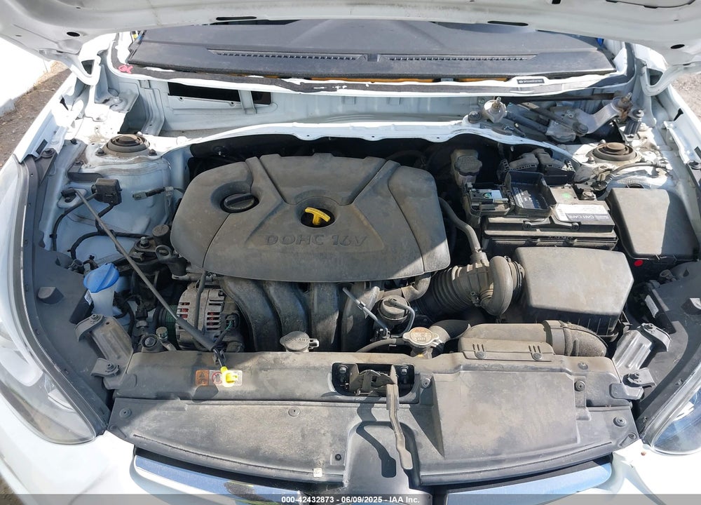 2015 HYUNDAI ELANTRA SE VIN: 5NPDH4AE6FH611903