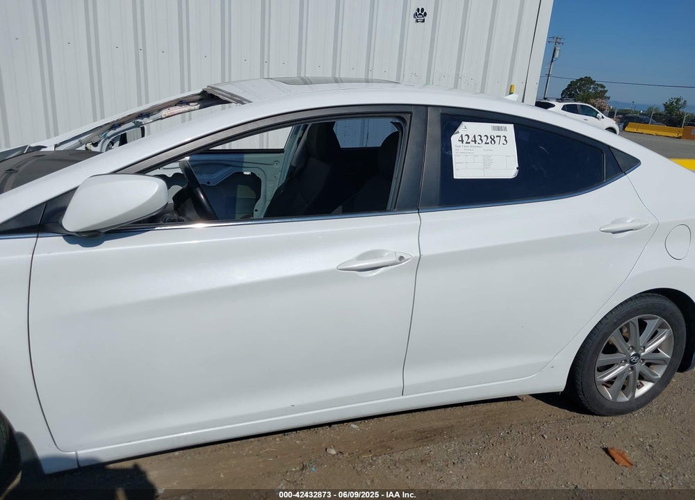 2015 HYUNDAI ELANTRA SE VIN: 5NPDH4AE6FH611903