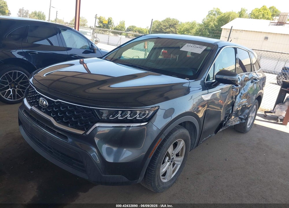 2021 KIA SORENTO VIN: 5XYRG4LC2MG053637