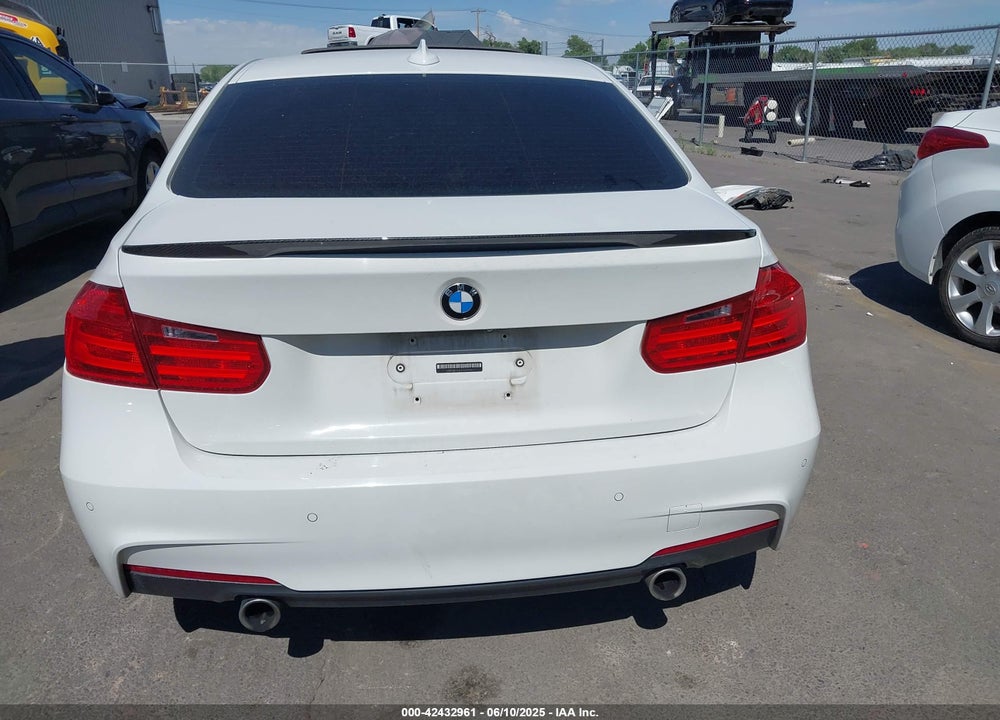 2015 BMW 3 SERIES VIN: WBA3B9G54FNR99390