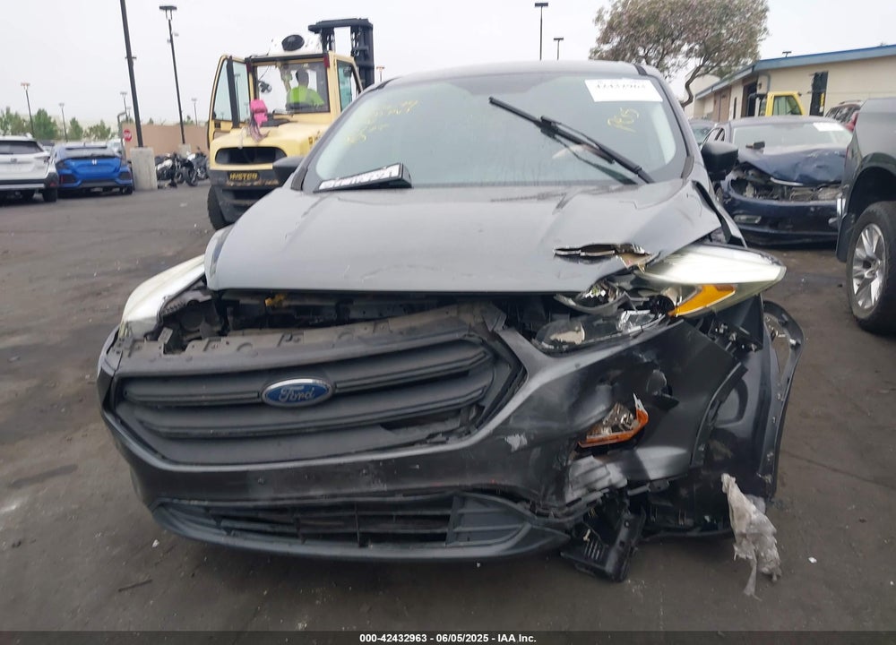 2017 FORD ESCAPE VIN: 1FMCU0F73HUB68303
