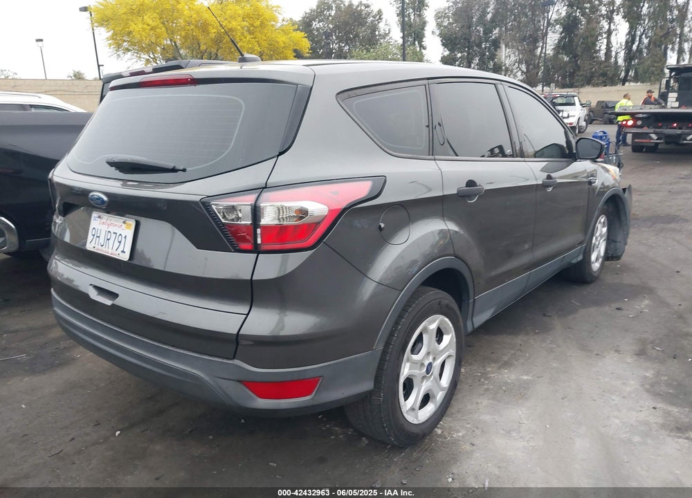 2017 FORD ESCAPE VIN: 1FMCU0F73HUB68303