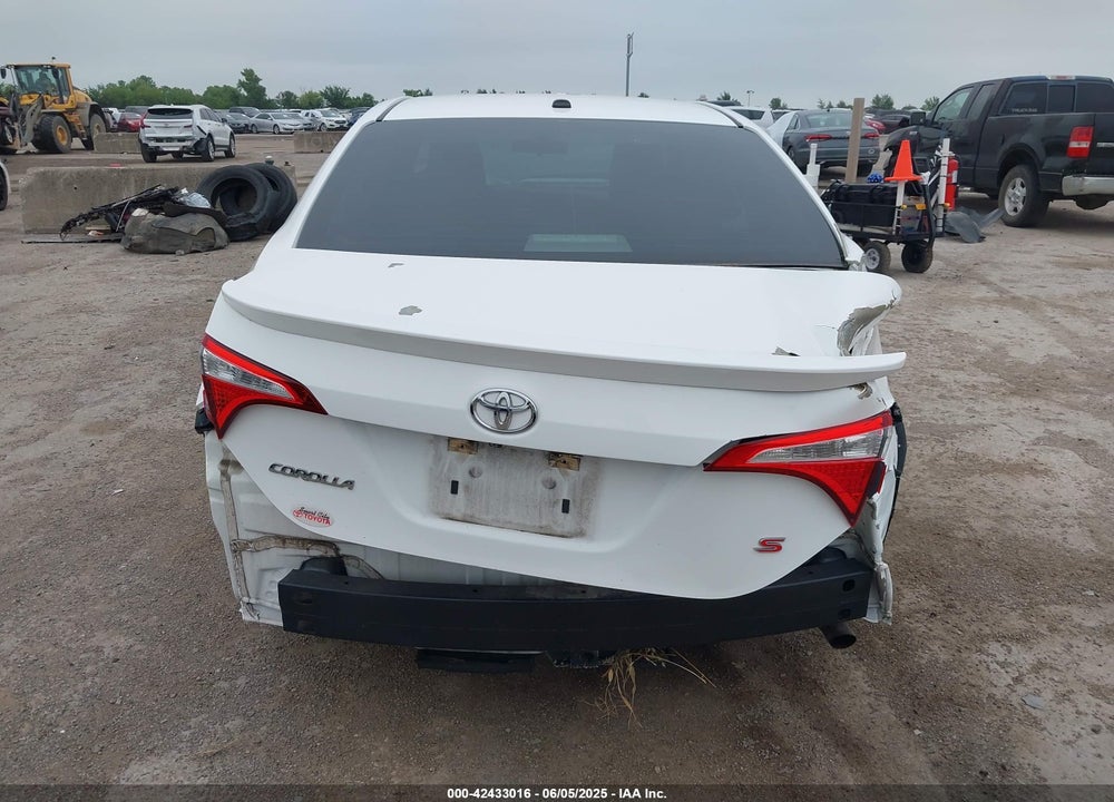 2015 TOYOTA COROLLA VIN: 5YFBURHE1FP191315