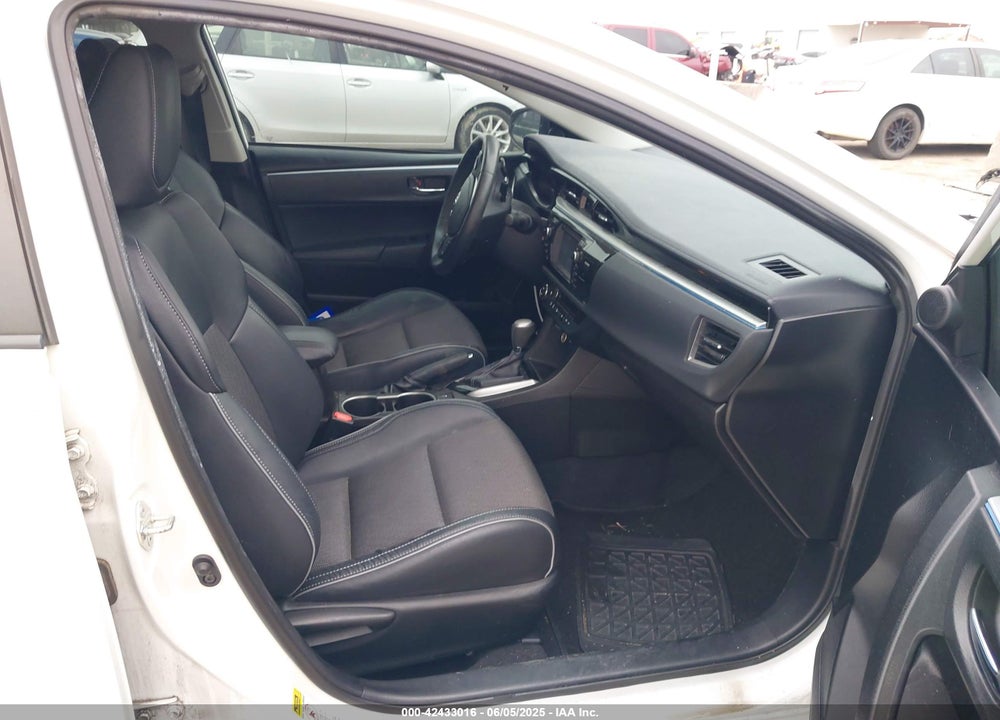 2015 TOYOTA COROLLA VIN: 5YFBURHE1FP191315