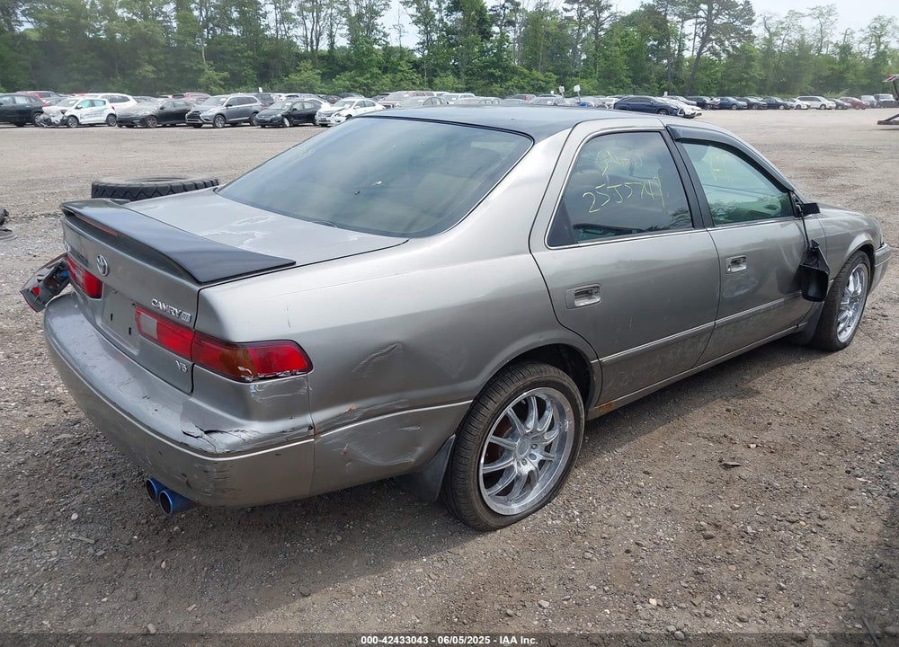1997 TOYOTA CAMRY XLE V6 VIN: 4T1BF22K8VU012832