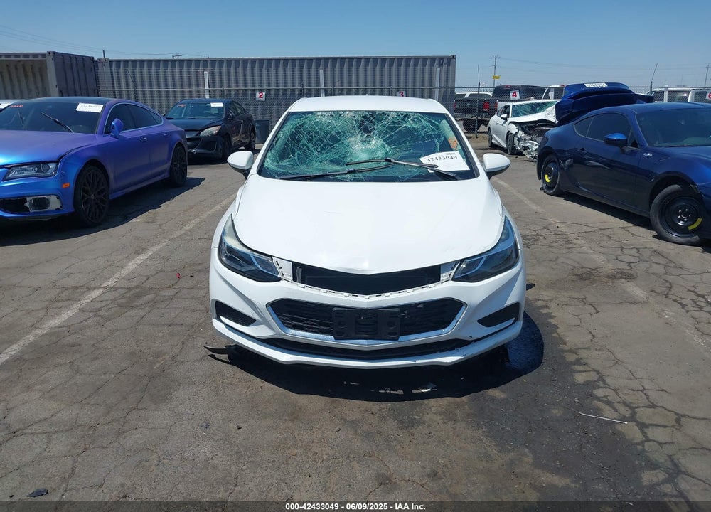 2018 CHEVROLET CRUZE VIN: 1G1BE5SM8J7184953