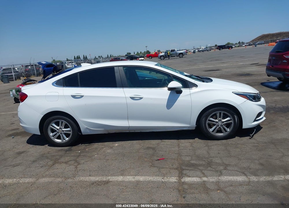 2018 CHEVROLET CRUZE VIN: 1G1BE5SM8J7184953