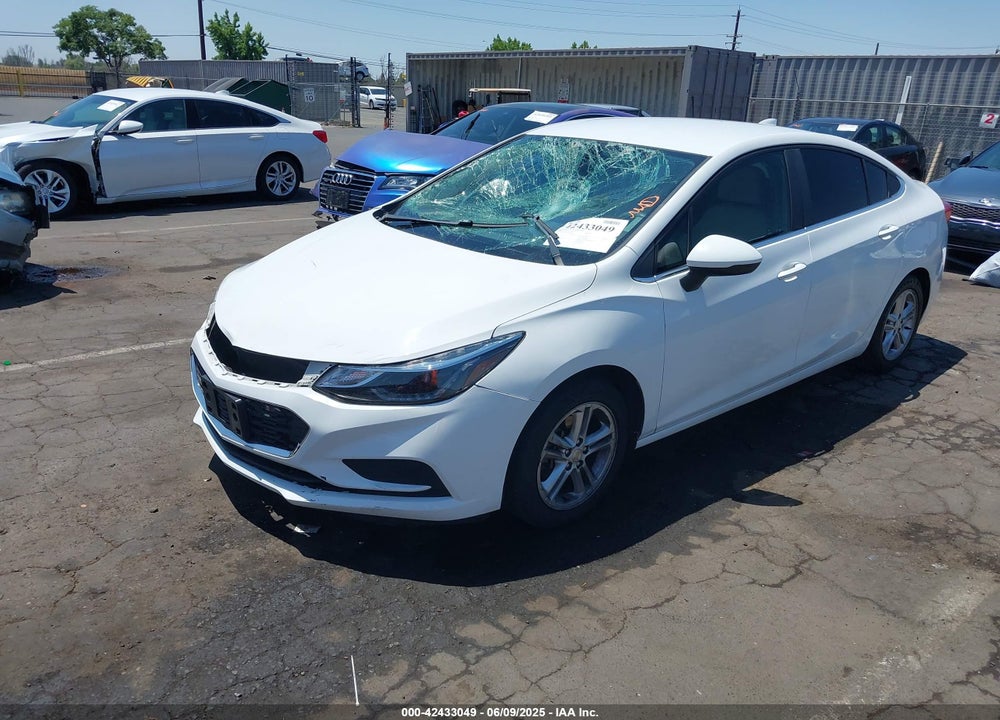 2018 CHEVROLET CRUZE VIN: 1G1BE5SM8J7184953