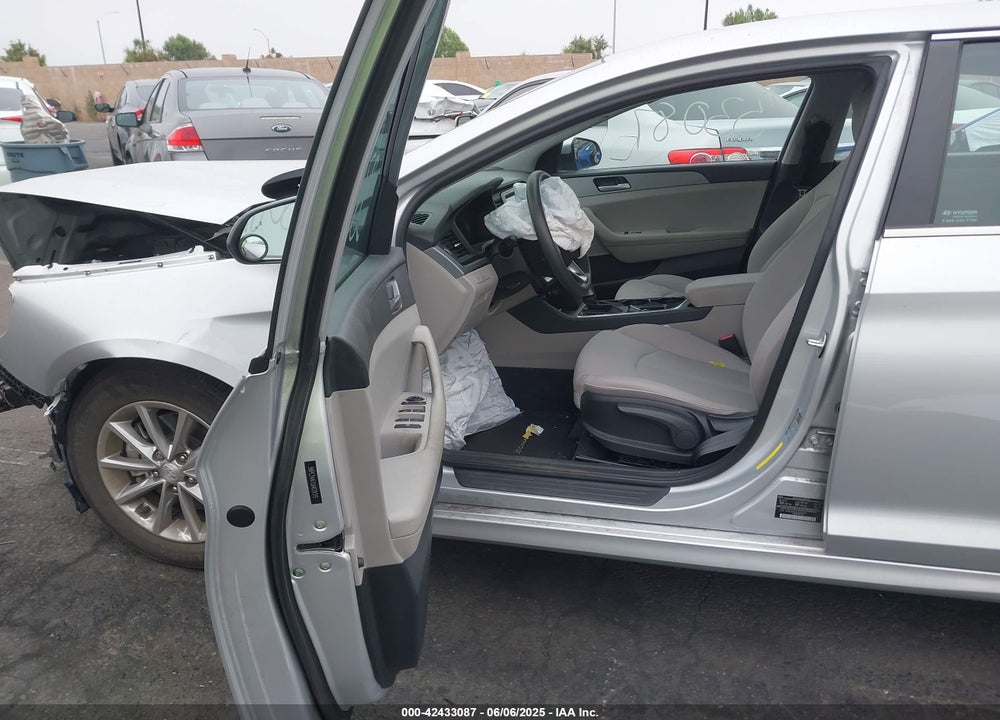 2018 HYUNDAI SONATA SE VIN: 5NPE24AF0JH629319