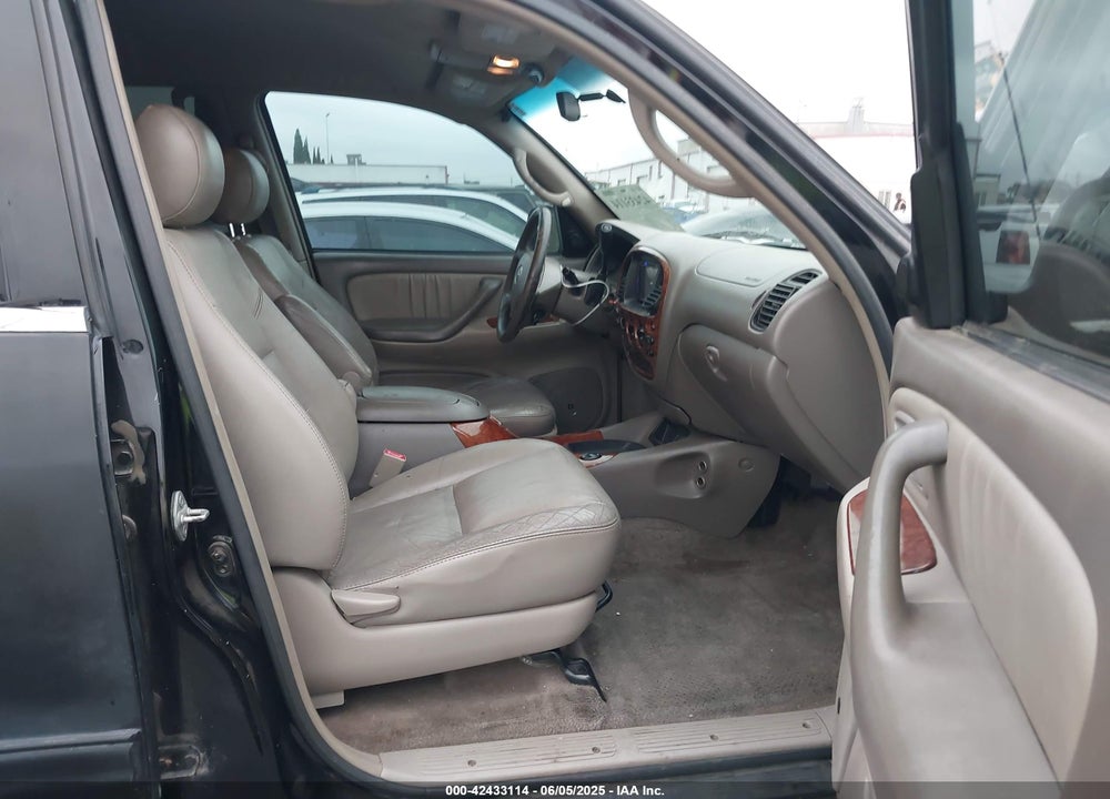 2005 TOYOTA TUNDRA LIMITED V8 VIN: 5TBET38175S483706