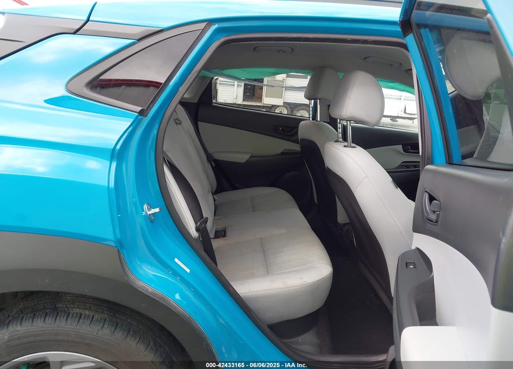 2023 HYUNDAI KONA VIN: KM8K6CAB1PU978319