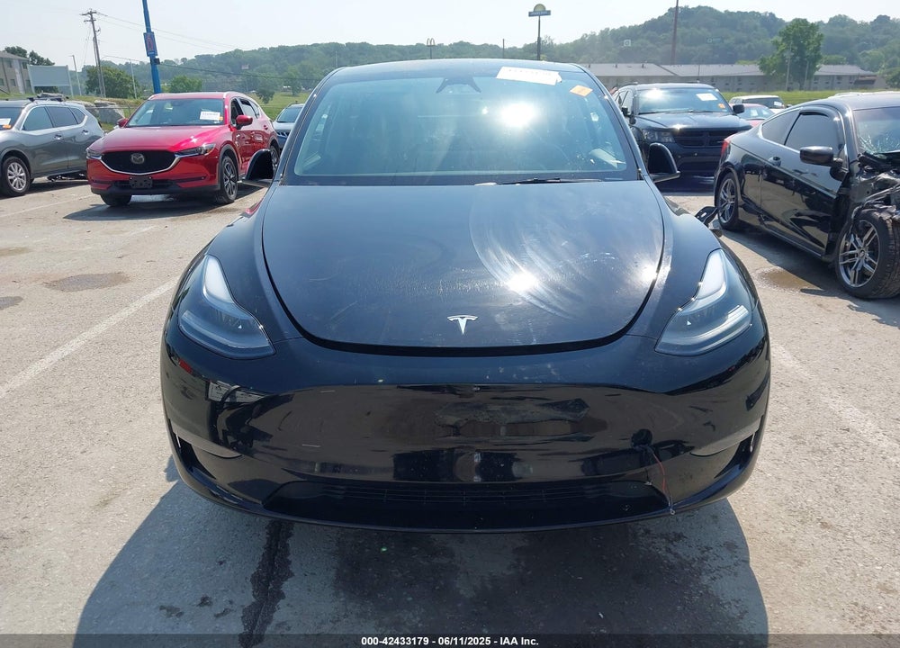 2023 TESLA MODEL Y VIN: 7SAYGDEEXPA179735