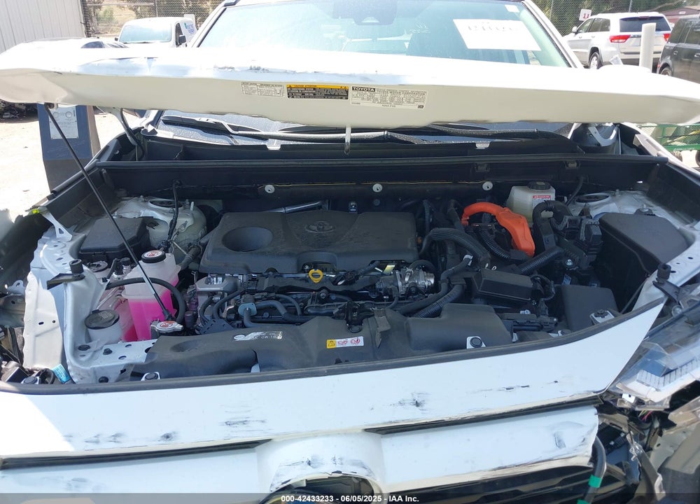 2024 TOYOTA RAV4 HYBRID VIN: JTMB6RFV9RJ063328