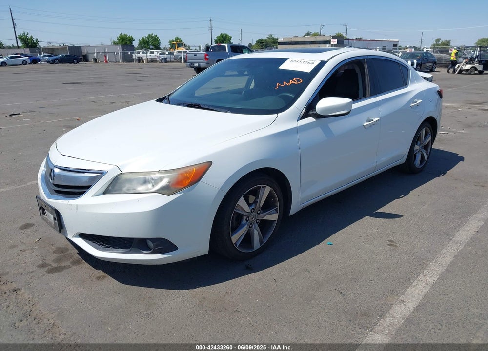 2013 ACURA ILX 2.0L VIN: 19VDE1F54DE010709