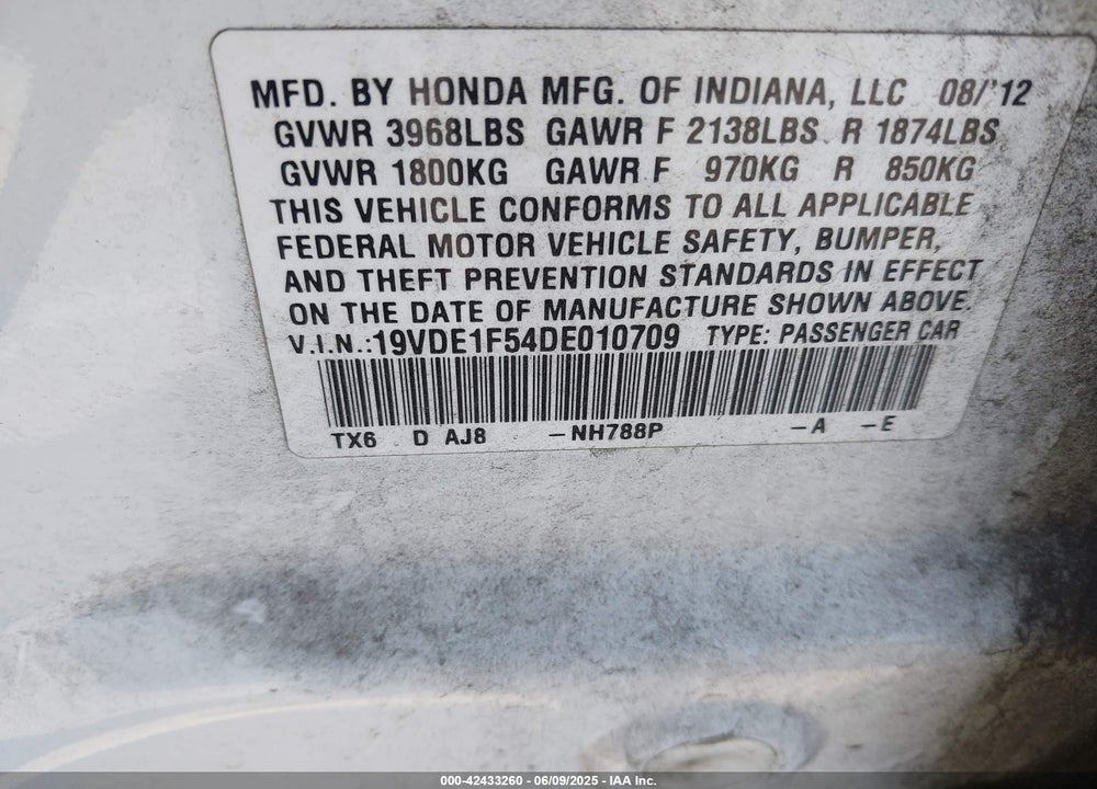 2013 ACURA ILX 2.0L VIN: 19VDE1F54DE010709