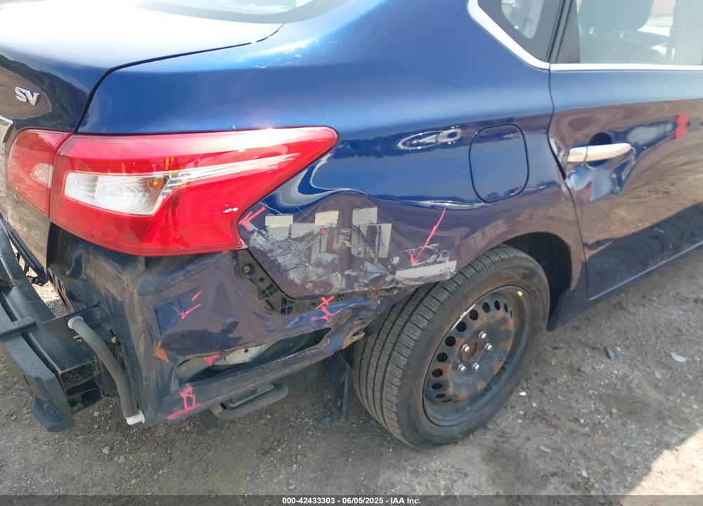 2017 NISSAN SENTRA VIN: 3N1AB7AP0HY211268
