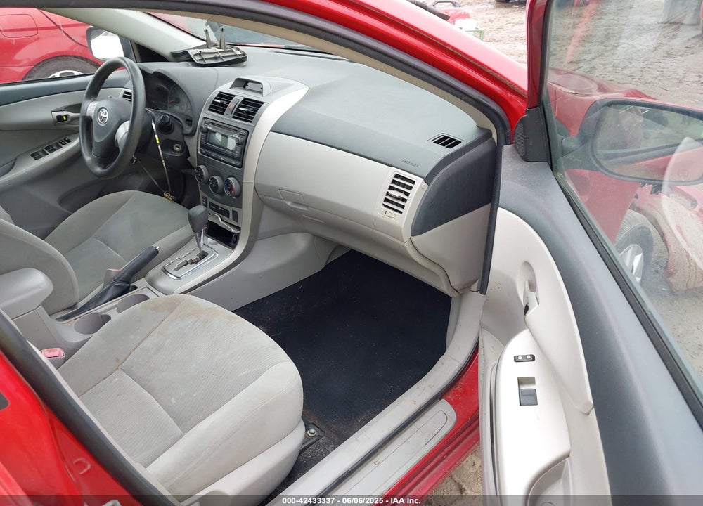 2012 TOYOTA COROLLA LE VIN: 2T1BU4EE6CC902784