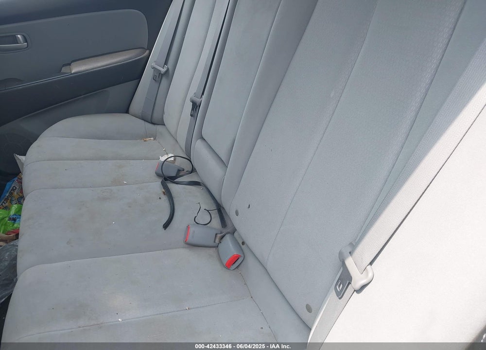 2008 HYUNDAI ELANTRA GLS/SE VIN: KMHDU46D98U516297
